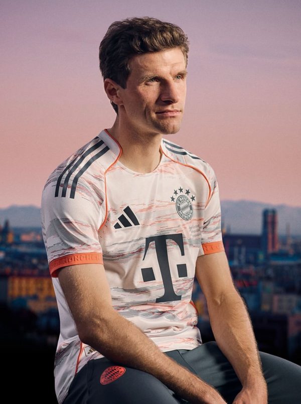 Bayern Munich away 25/26