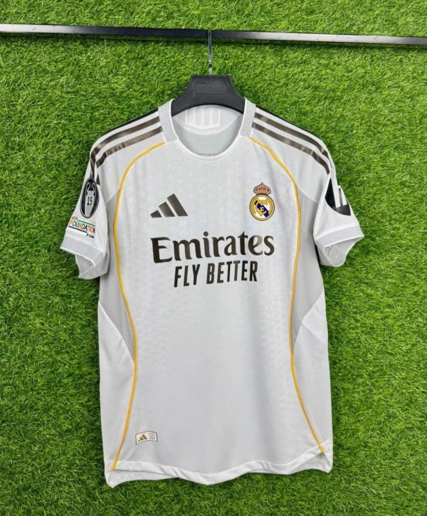 Real Madrid home 25/26