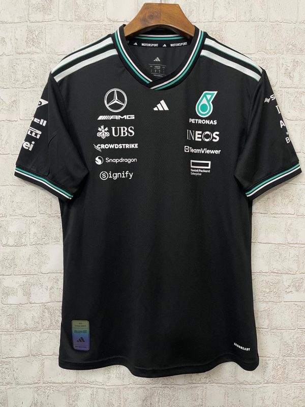 Mercedes Benz driver T black