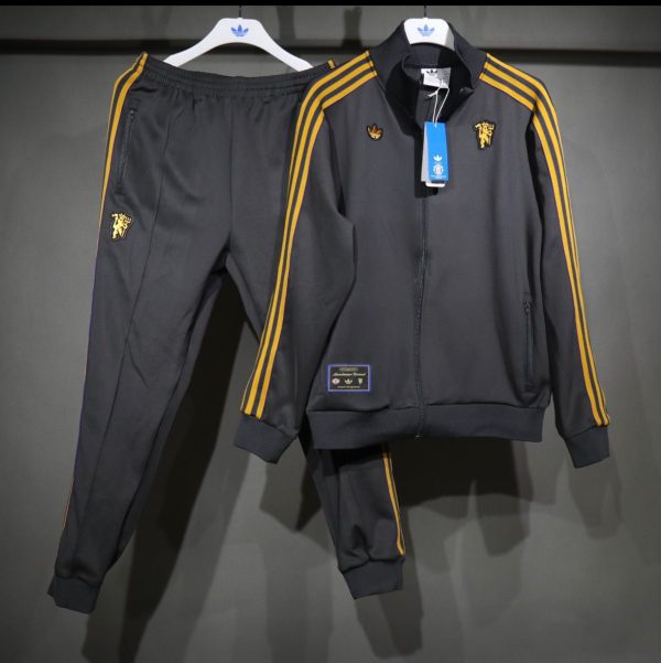 Man Utd terrace icons track suit