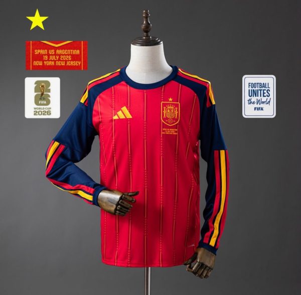 Spain  world cup final kit